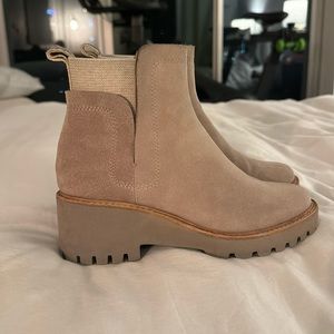 Dolce vita platform boots